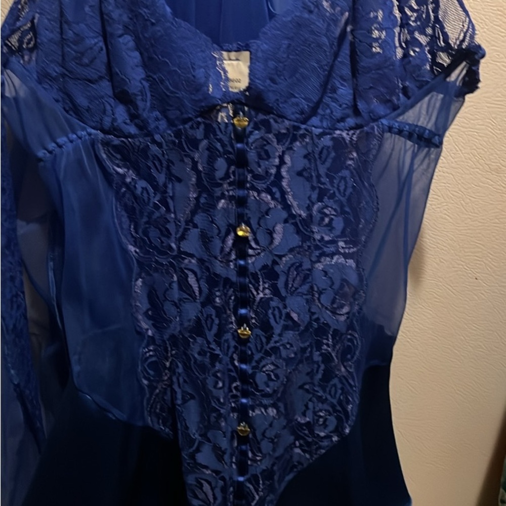 Chic Royal Blue Lace Women's teddy with panties